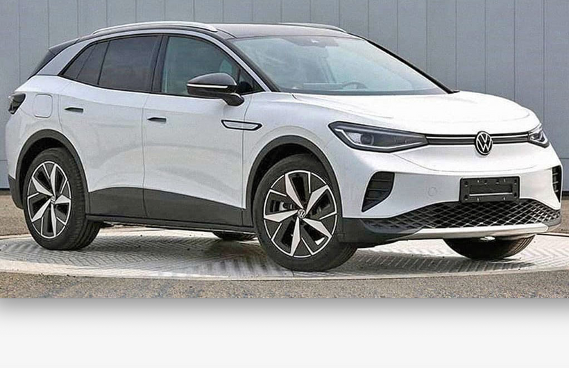 White VW ID.4 front and right side